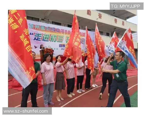 启航足球队：团结拼搏追逐梦想的青春旅程与荣耀之路