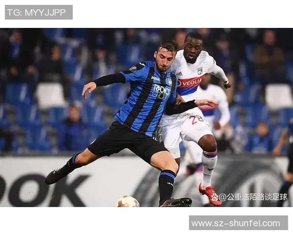 拉齐奥与多特对决首发阵容揭晓精彩对抗即将上演 拉齐奥与多特对决首发阵容揭晓精彩对抗即将上演