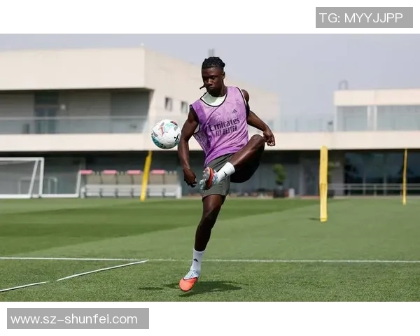 卡马文加：年轻天才的崛起与未来在足球世界的无限可能